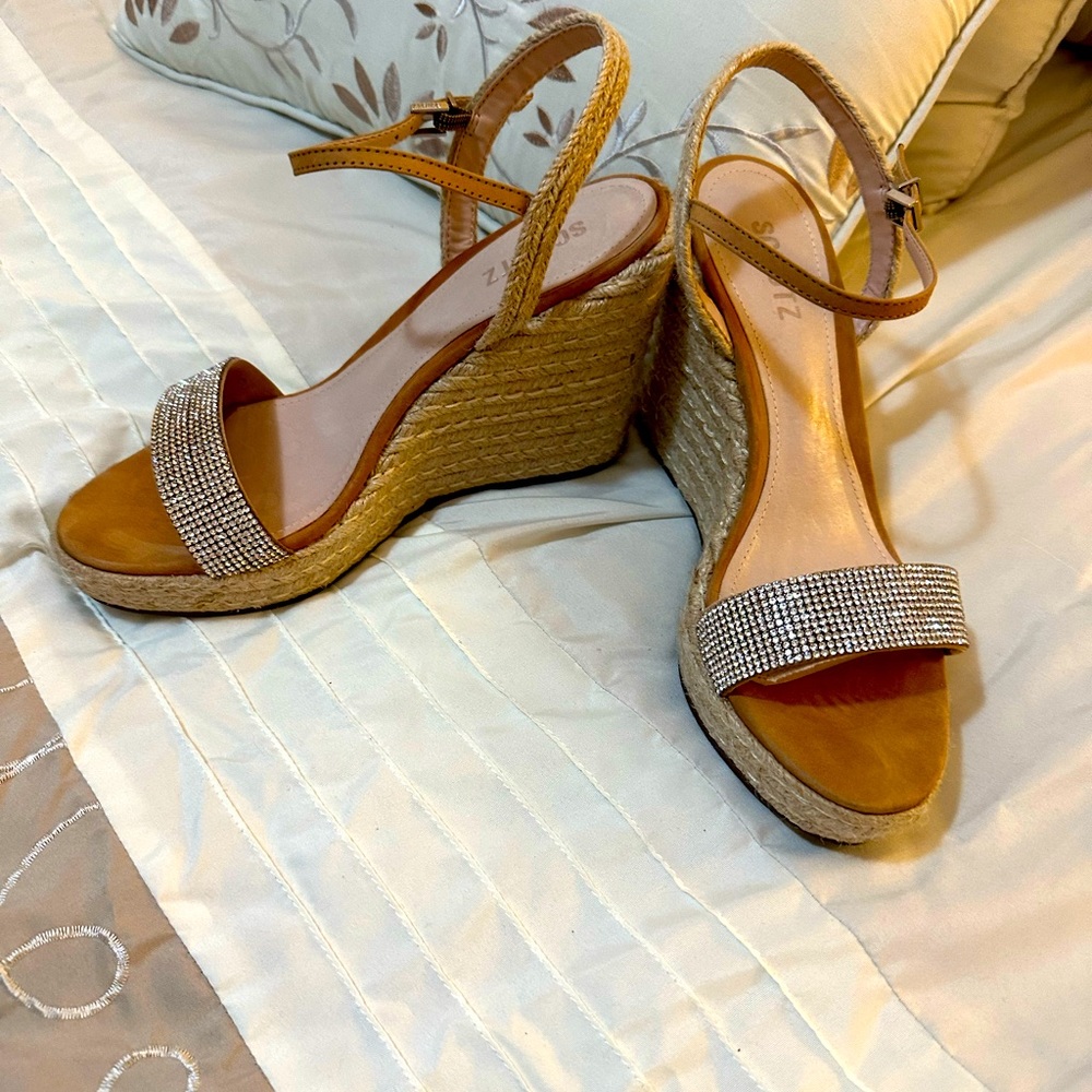 SCHUTZ Tan and Silver Embellished Wedge Sandals